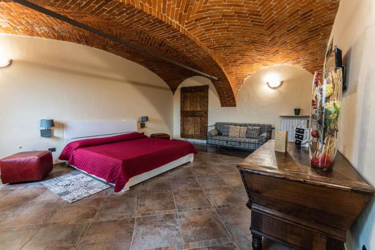 مبيت وإفطار Casa Furno Certe Notti Langhe المظهر الخارجي الصورة
